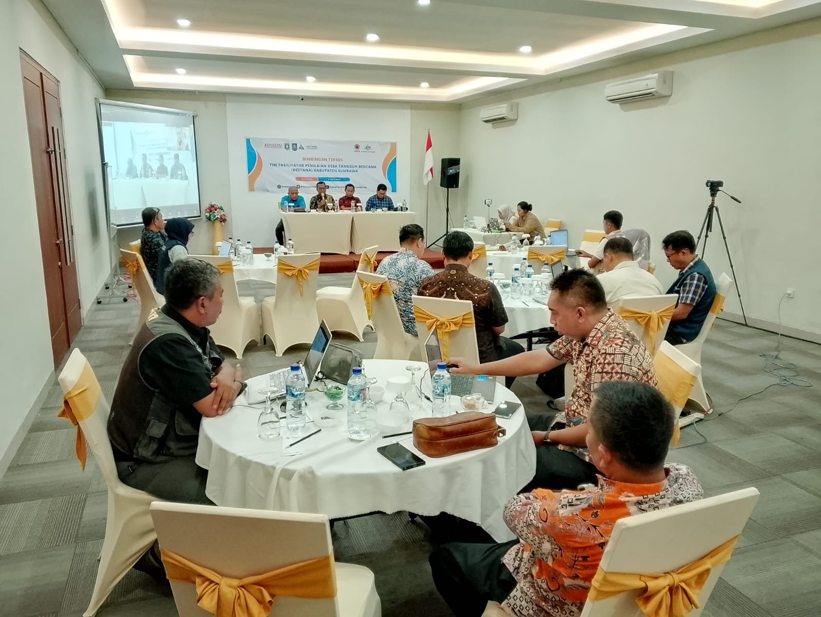 SUMBAWA PACU TRANSFORMASI DESA TANGGUH BENCANA 